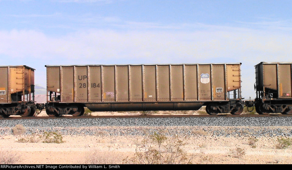 EB Unit Empty Open Hopper Frt at Erie NV -82